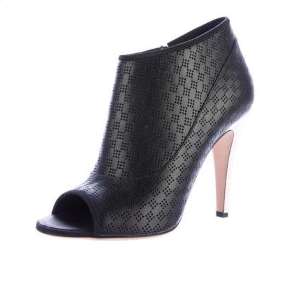 Chanel perforated bootie Black 39